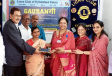 All Women Lions Club Hyderabad Petals  donates power loom to Kasturi woman weaver from Narayanpet