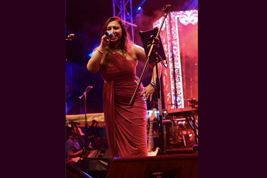 Meet Singer Sherise Dsouza an epitome of exponential talent
