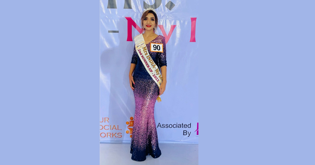 Narpinder Kaur an IT Professional from Chandigarh is crowned Runner Up at Mrs.INDIA My Identity 2022.